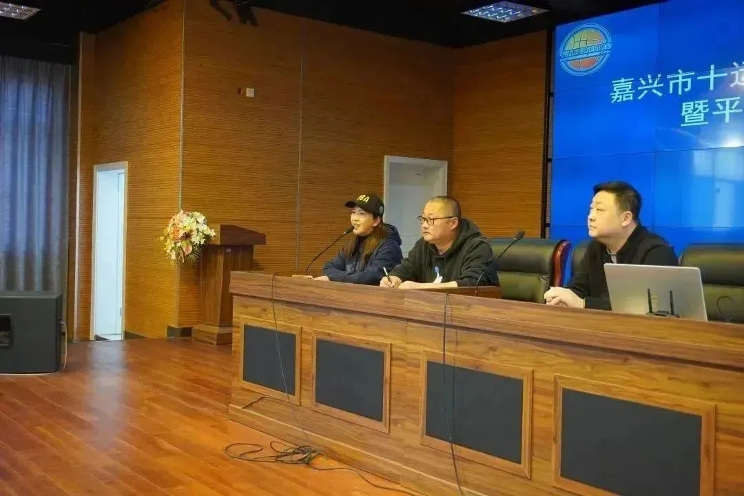 如何通过模拟比赛环境提高篮板实战能力?_1
